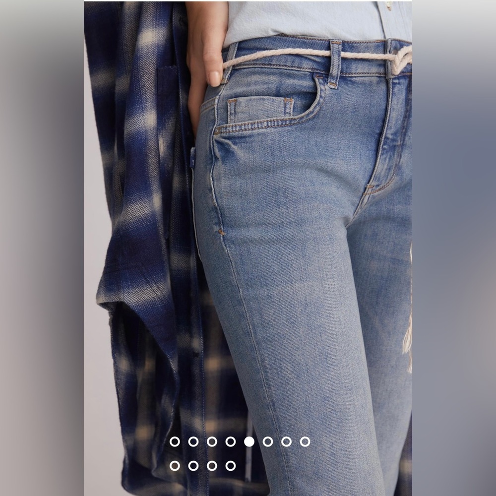 Pilcro Demilune Bootcut Jeans - Picture 4 of 9